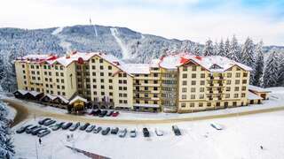 Отель Hotel Pamporovo Пампорово-0